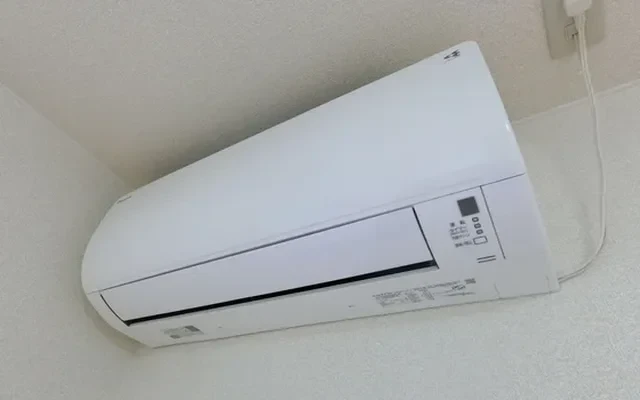 Rouge IV 2