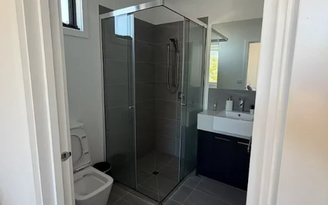 1423 North Road - Melbourne student accommodation - Unit 1 Room 9
