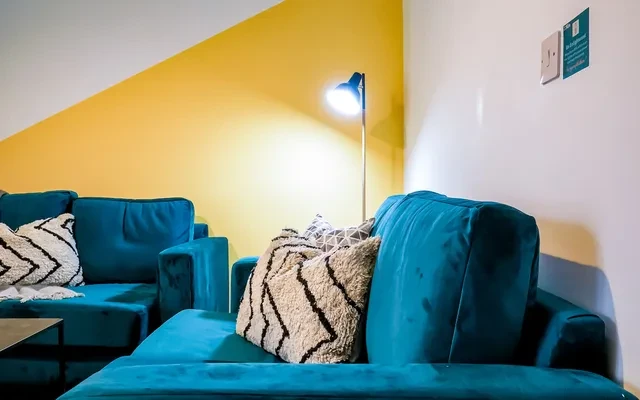 14 Driffield Street 0