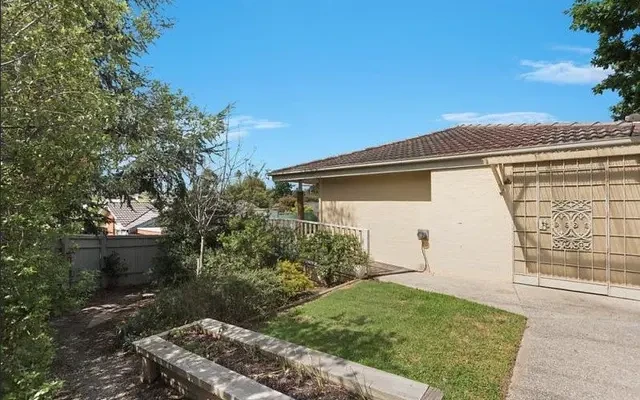 1/170 Hawdon Street, Heidelberg 3