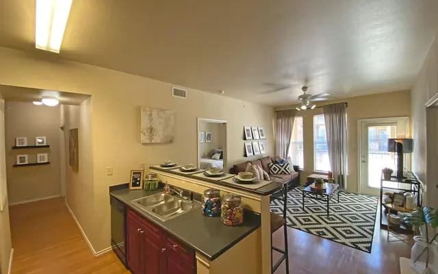 The Rio Apartments 3