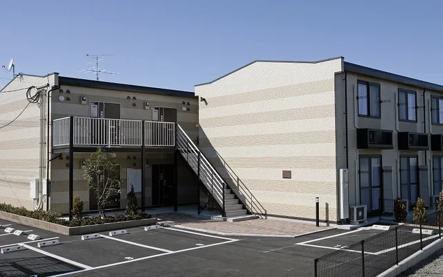 レオパレスシャルマン諫早 0
