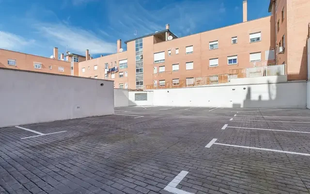 studio near Calle de Matilde Landa 0