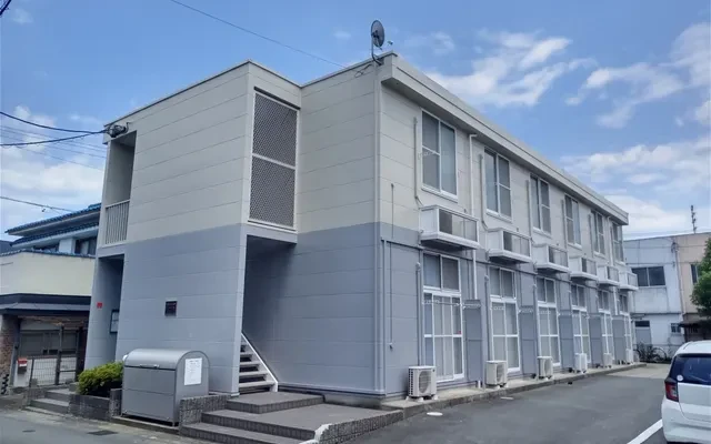 レオパレス松阪 4
