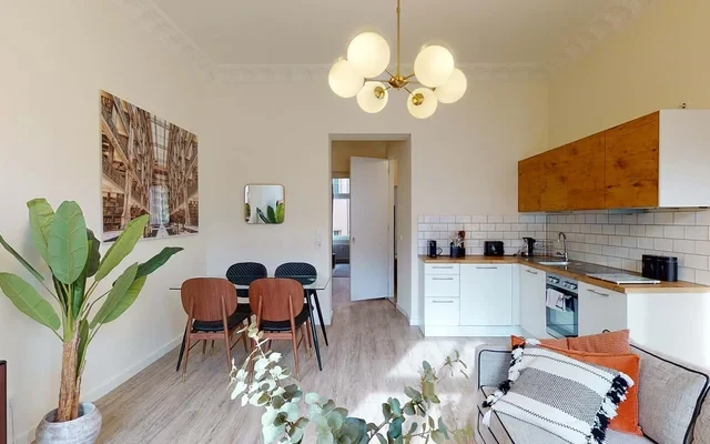 Rosenthaler 3.OG links - Private Two-room Apartment (1) 1