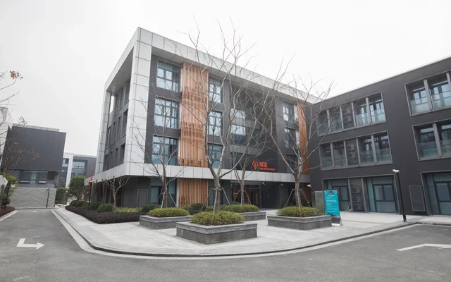 Changzhong Road Subway Station Store -- CJIA Apartment 0