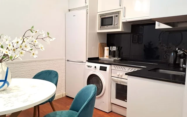 Apartment in Calle de El Escorial, Madrid for 45 m² with 2 bedrooms 4