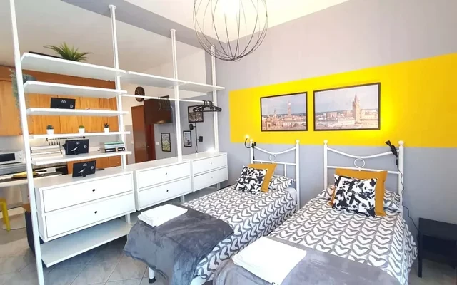 Studio Cavour 1