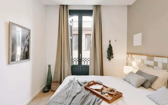 Acciaroli - 2 bedrooms and terrace in Ciutat Vella 4