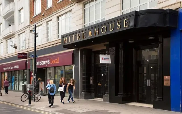 Britannia Study Hotel – Brighton 0