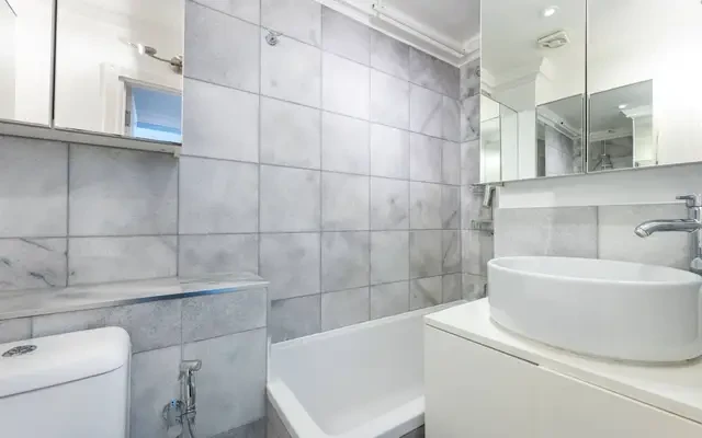 Inverness Terrace, Queensway, W2 1