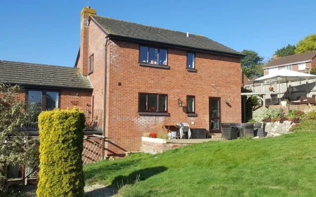 Valley Park Close EX4 0