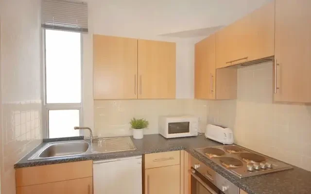 Earls Court Gardens, Earls Court - London student accommodation - Studio, Flat 4, 28