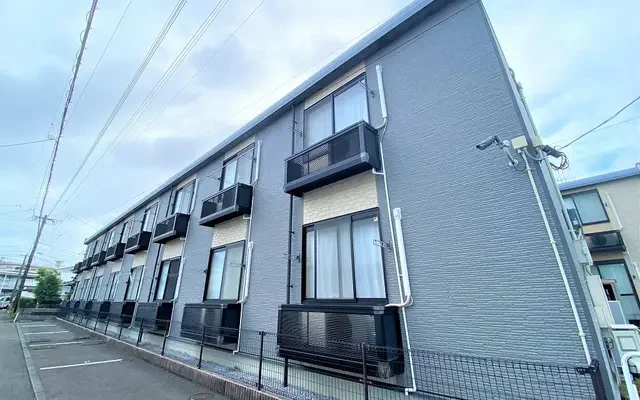 レオパレス大宮 3