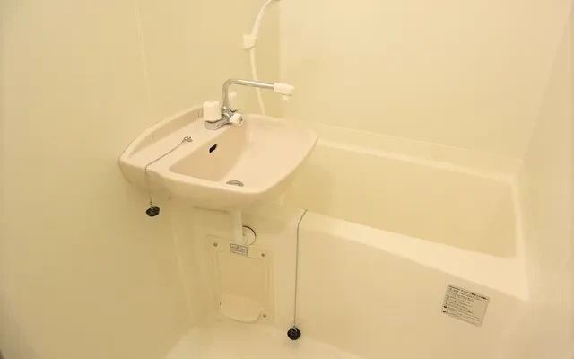 レオパレスさつき 3
