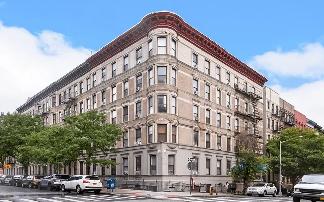 Central Park Apartments 1