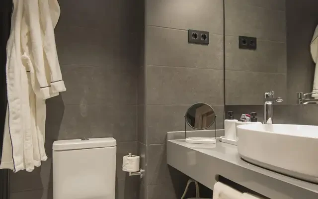 residence near Calle de Agustín de Foxá 2