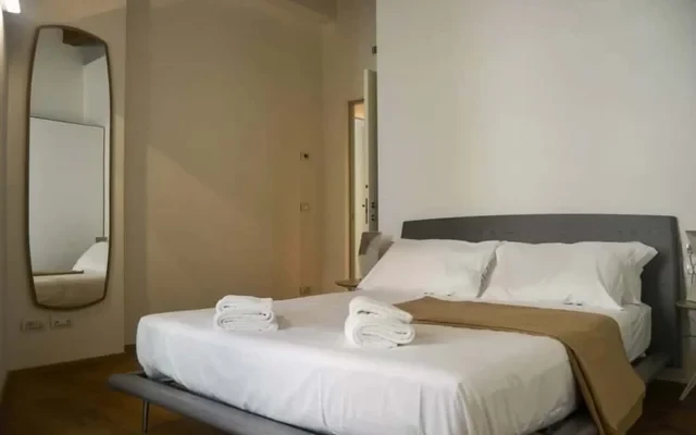 Apartment in Via Santa Maria Fulcorina 19 20123 Milano 4