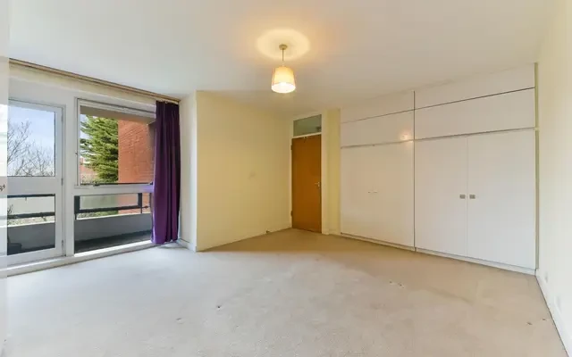 Maresfield Gardens, London, NW3 5SL 0