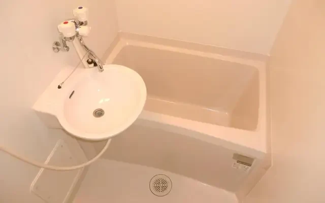 レオパレスみどり 4