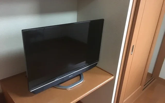 レオパレスサニーホームズ 4