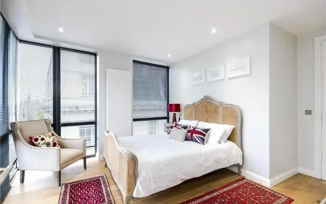 Whetstone Park, London, WC2A 3AB 4