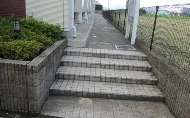 レオネクストひまわり - Kanuma student accommodation - 105号房间(带客厅/餐厅/独立厨房)