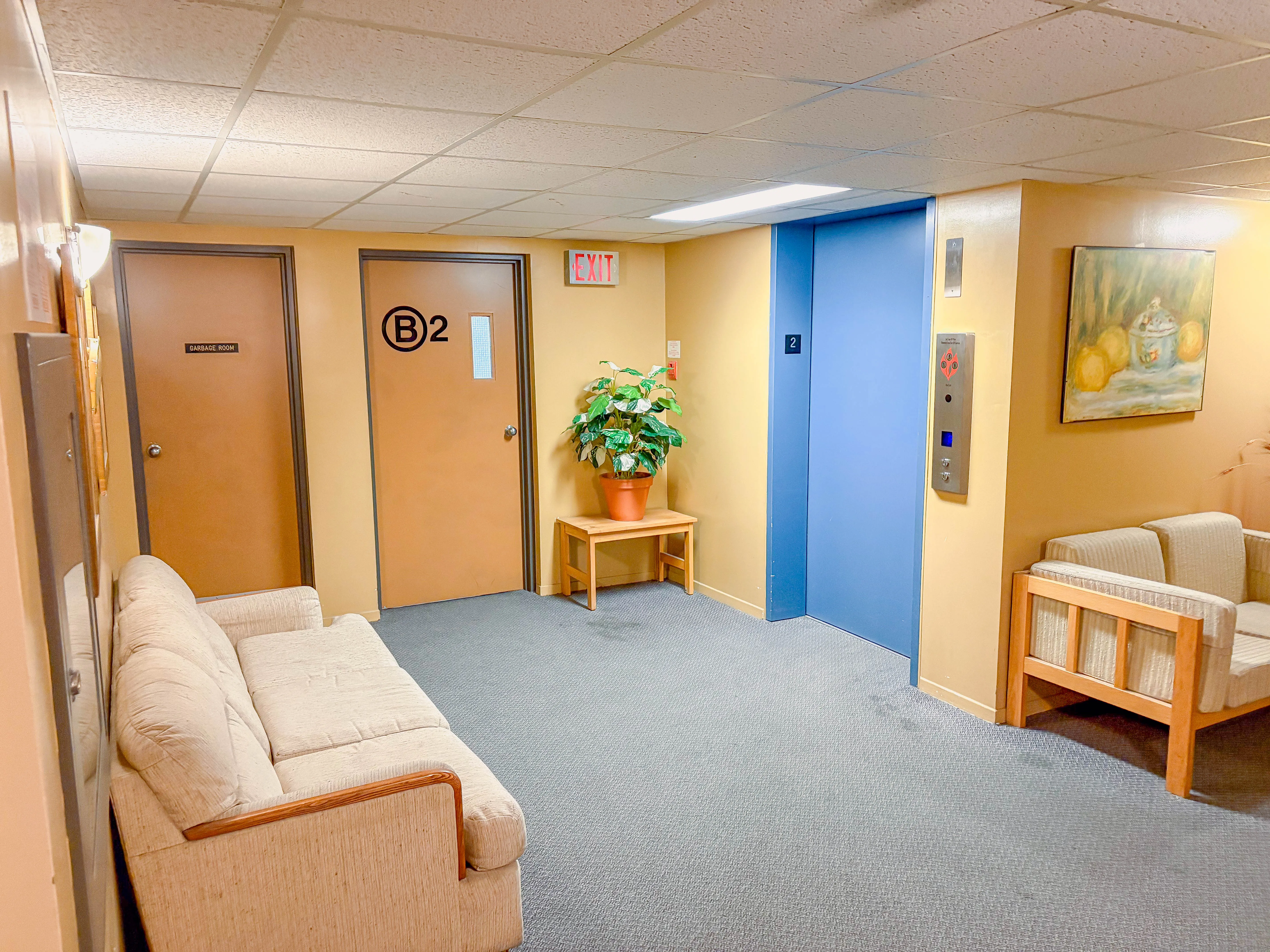 89 Stonehurst Ave 2