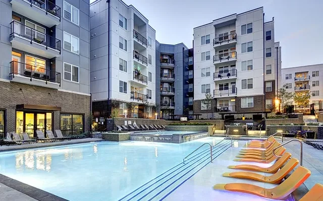 U Centre on Turner 2