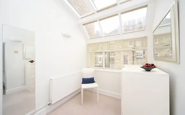 Alderney Street Pimlico London SW1V 3