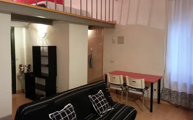 studio in Malasaña and the University area (Central Madrid) 2