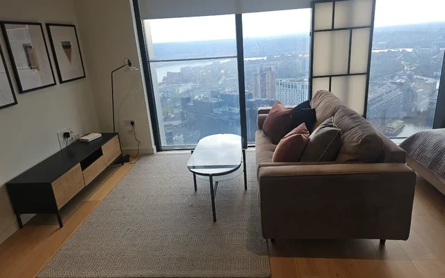 GS-South Quay Plaza 1