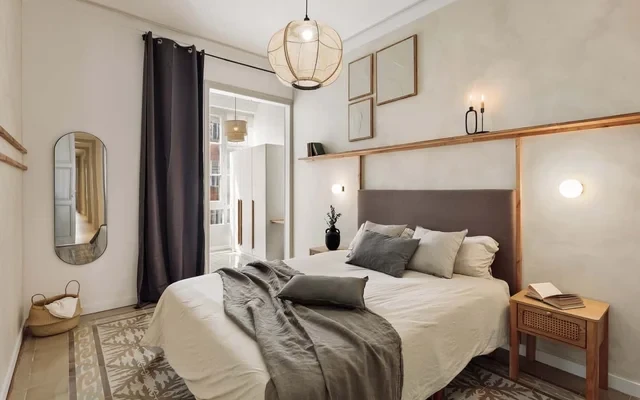 Lluna - 2 Bedrooms and office in Gracia 2