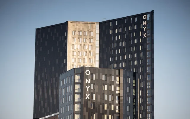 ONYX 0
