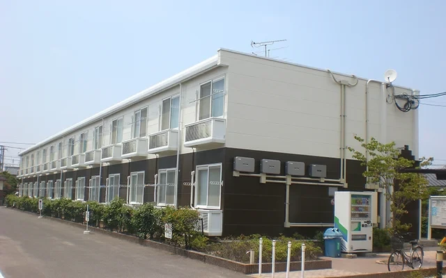 レオパレス美リーフ　Ⅱ 106号室 0