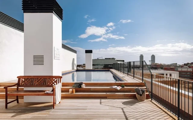 Idir - 2 bedrooms, a pool and terrace in Poblenou 2