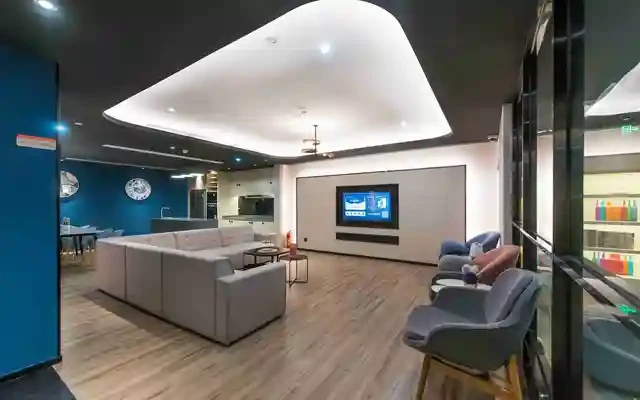 Fanshen Subway Station Store -- CJIA Apartment 3