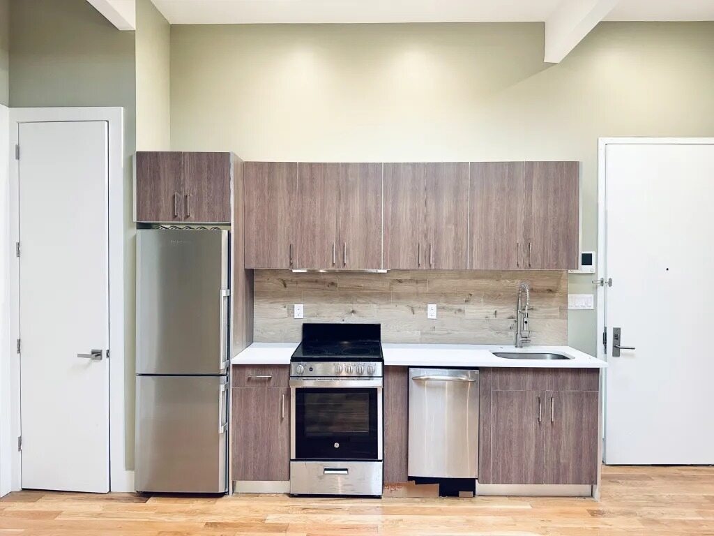 1815 Putnam Avenue, Ridgewood 3