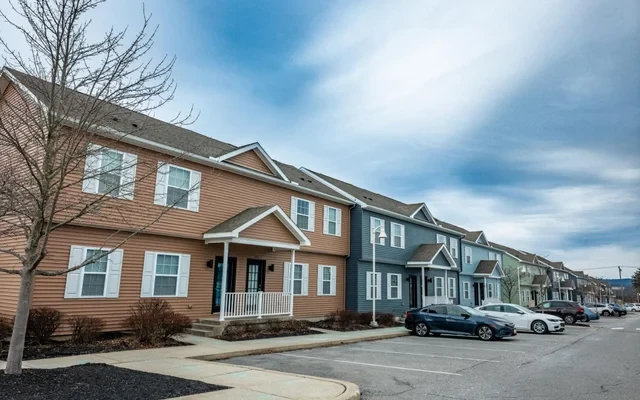 The Villas at Happy Valley 3