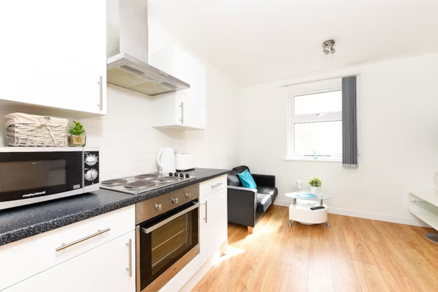 uhomes.com | Student Accommodation, Housing, Flats, Apartments for Rent