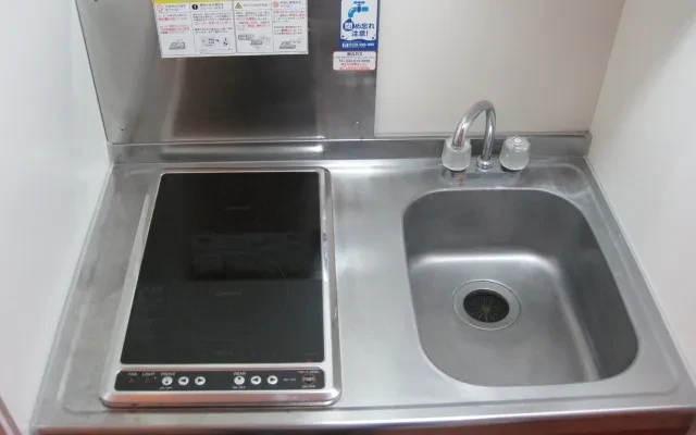 レオパレス若葉 1