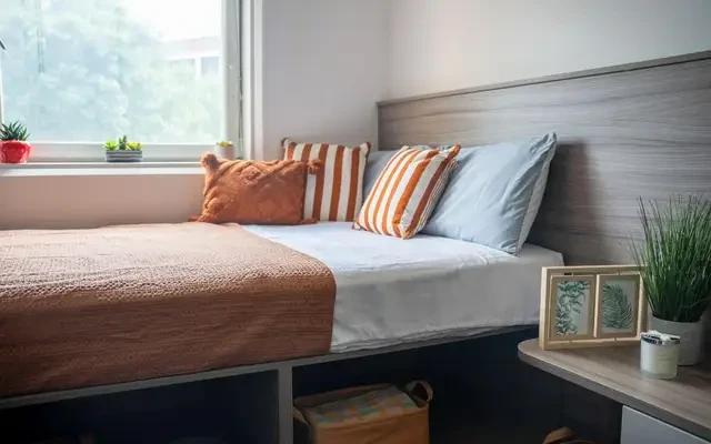 Paul Robeson House - London student accommodation - Single En-Suite