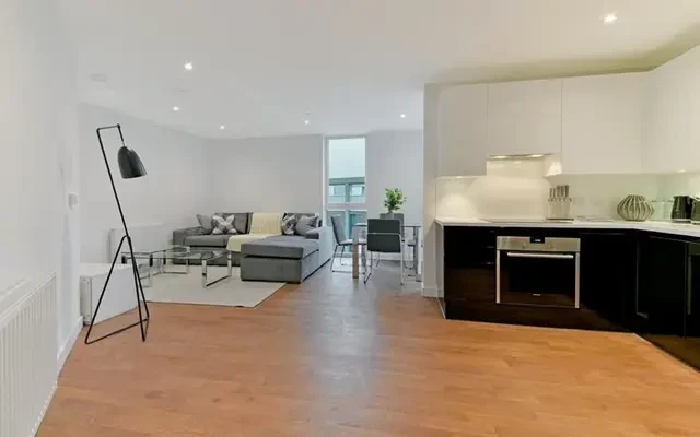 Discovery Tower, Terry Spinks Place, Canning Town, London, E16 1YH 4