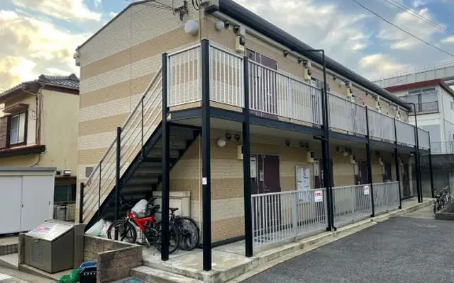 レオパレス和 3