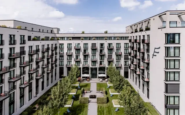 studio near Gneisenaustraße 4