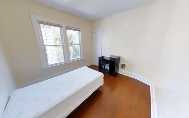 1412 East Fayette Street 1