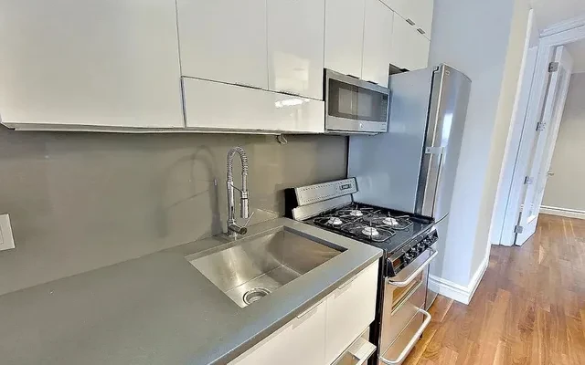 941 Second Avenue 2