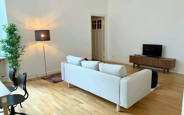 Treuchtlinger Str. 3DE-01-070-002H 2
