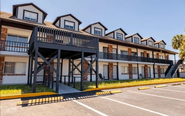 Cocoa Village Flats 1
