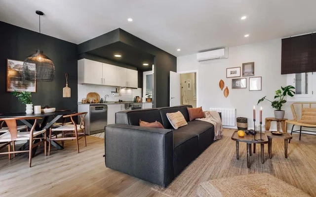 Feshi - 3 bedrooms in Eixample Dreta 0